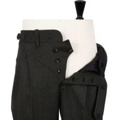 Cesare Attolini Double-Breasted Suit 