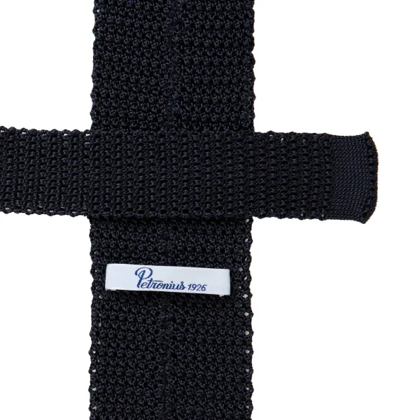 Petronius Exclusively For Michael Jondral: Knit Tie "Cuore" Made Of Pu