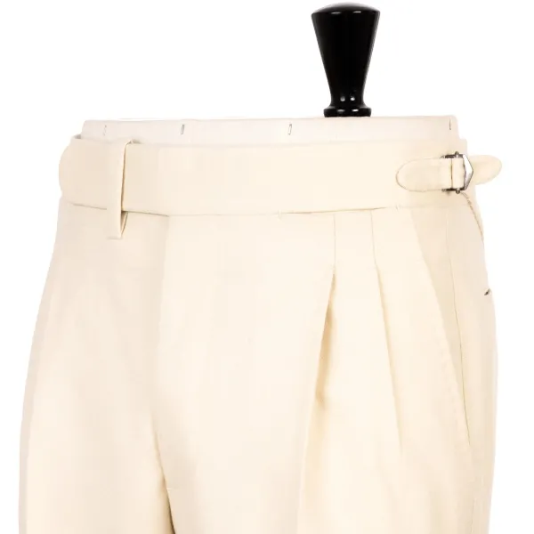 Cesare Attolini Limited Edition: Ivory Pants "Cricket Storico" Made Of English Wool -