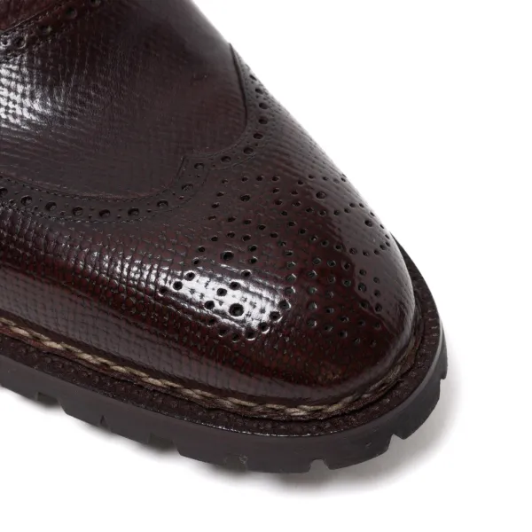 Saint Crispin's Oxford "Longwing Sport Brogue" Made Of Dark Brown Grained Ca