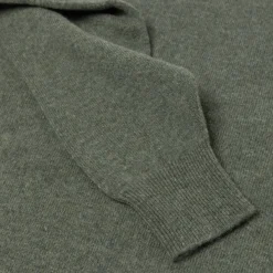 William Lockie Pure Geelong Lambswool