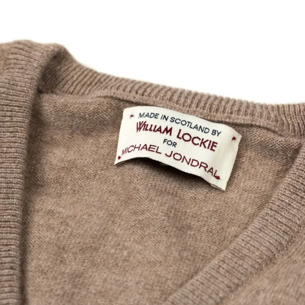 William Lockie Slip-Over "Oxton Slipover" Made From Fine Scottish 1 Ply-Cashmere