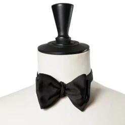 Cesare Attolini Tied Black Bow Tie Made Of Pure Silk