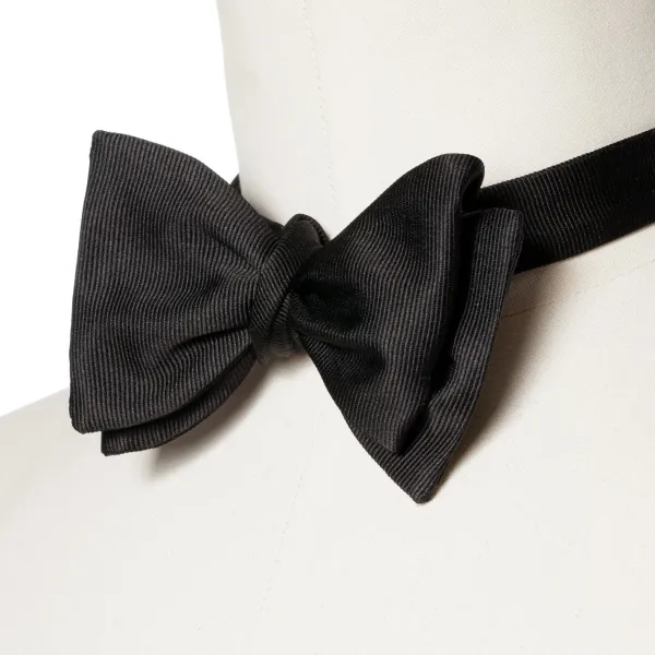 Cesare Attolini Tied Black Bow Tie Made Of Pure Silk